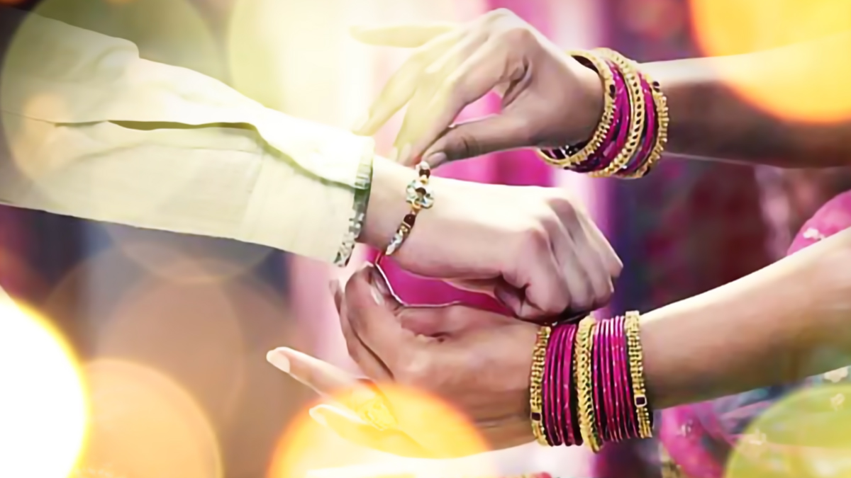 Raksha Bandhan 2026: 28 ऑगस्टला राखी बांधण्याचा शुभ मुहूर्त, पौर्णिमा तिथी आणि सणाचे महत्त्व