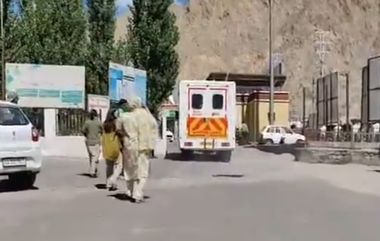 Road Accident in Leh: पूर्व लडाखला जाणारी बस 200 मीटर खोल दरीत कोसळली; 6 ठार, 22 जखमी