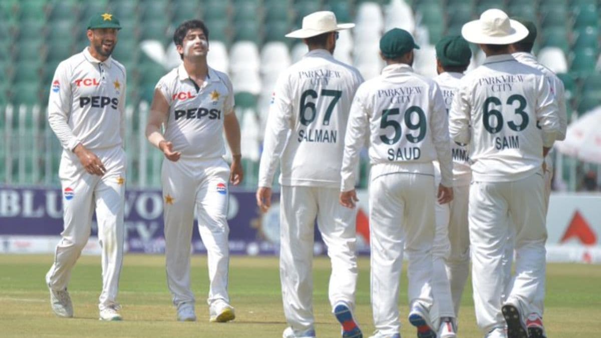 Pakistan Squad Test Series vs West Indies: वेस्ट इंडिजविरुद्ध कसोटी मालिकेसाठी पाकिस्तानचा संघ जाहीर, 'या' दिग्गज फलंदाजाचे पुनरागमन