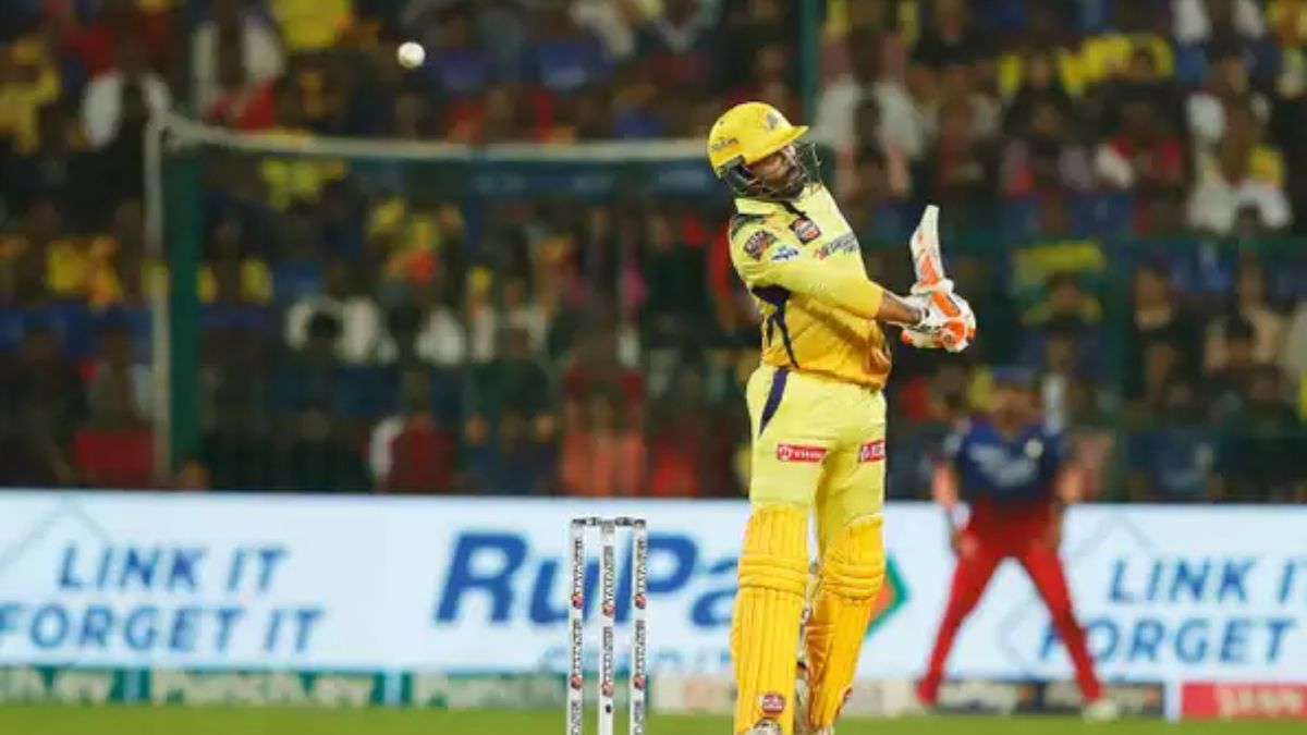 Ravindra Jadeja Milestone: रवींद्र जडेजाने आयपीएल 2025 मध्ये आरसीबी विरुद्ध ऐतिहास कामगिरी; 3,000 धावा आणि 100 विकेट पूर्ण करणारा ठरला पहिला खेळाडू