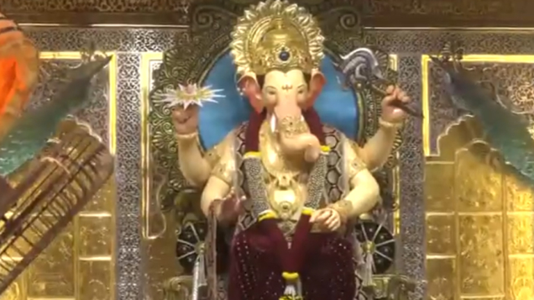 Lalbaugcha Raja 2024 First Look: मुंबईच्या लालबागच्या राजाचा फर्स्ट लुक प्रदर्शित, पहा व्हिडिओ