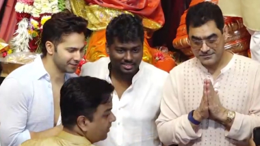 Varun Dhawan Visit Lalbaugcha Raja: अभिनेता वरुण धवन दिग्दर्शक अटली सोबत लालबागच्या राजाच्या चरणी (Watch Video)