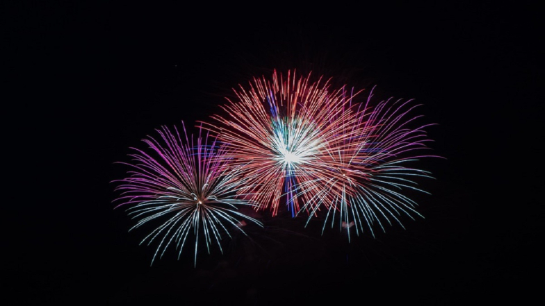 Firecracker Ban in Delhi: अरविंद केजरीवाल सरकारचा प्रदुषण रोखण्यासाठी मोठा निर्णय; शहरात जानेवारीपर्यंत फटाक्यांची विक्री, साठवणूक, उत्पादन आणि वापरावर बंदी