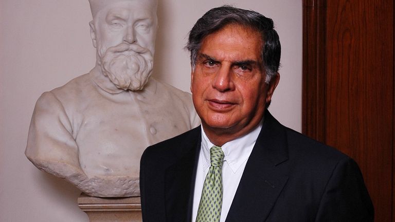 Ratan Tata Funeral: ज्येष्ठ उद्योगपती रतन टाटा पंचत्वात विलीन; वरळी स्मशानभूमीत शासकीय इतमामात झाले अंत्यसंस्कार