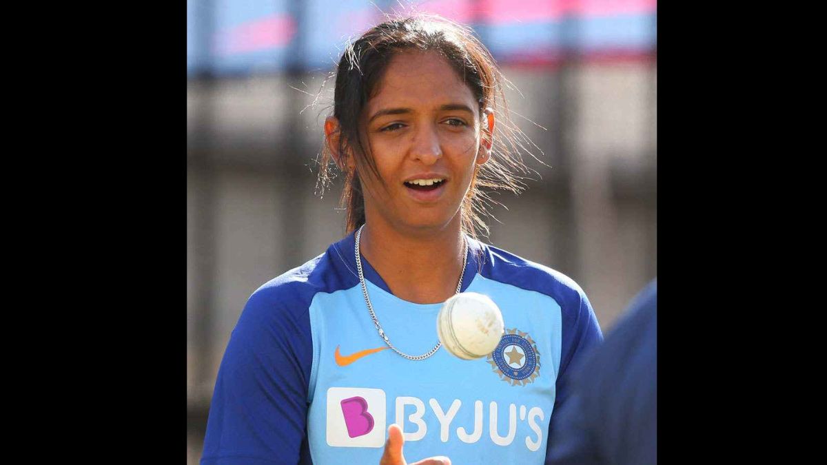 ICC Women’s T20 World Cup 2024: हरमनप्रीत कौर टी-20 विश्वचषकात तिसऱ्या क्रमांकावर फलंदाजी करणार, प्रशिक्षक अमोल मुझुमदार यांचा खुलासा