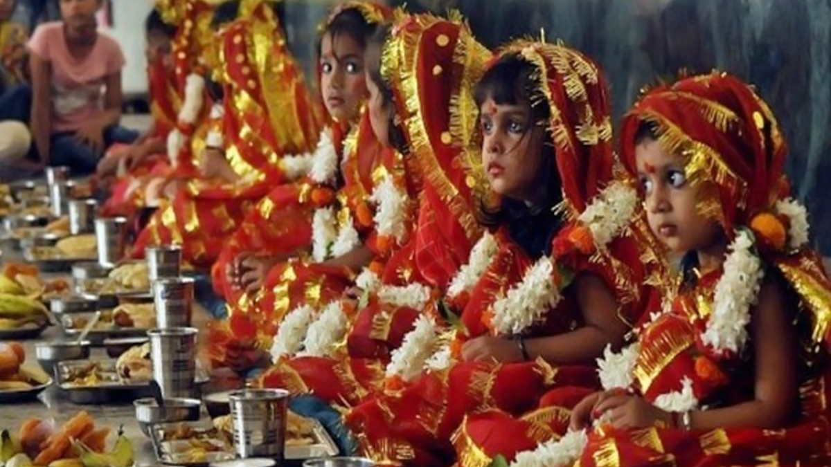 Navratri 2026 Kanya Pujan: नवरात्री कन्यापूजन कधी? 19 ऑक्टोबरला अष्टमी-नवमी एकाच दिवशी, जाणून घ्या वेळ