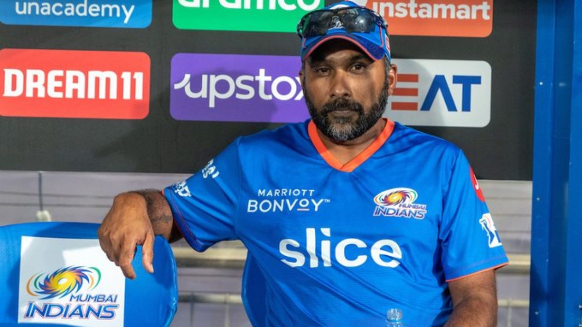 Mahela Jayawardene New MI Head Coach: मार्क बाउचरची मुंबईमधून हकालपट्टी, श्रीलंकेच्या महेला जयवर्धने यांच्याकडे पुन्हा मुख्य प्रशिक्षकाची कमान