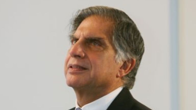 Ratan Tata Health Update: रतन टाटा हॉस्पिटल मध्ये Intensive Care मध्ये दाखल; सूत्रांची माहिती