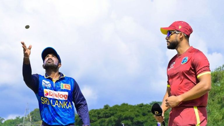 SL vs WI 3rd ODI 2024 Live Toss Updates: तिसऱ्या एकदिवसीय सामन्यात वेस्ट इंडिजने नाणेफेक जिंकली, श्रीलंकेला प्रथम फलंदाजीसाठी केले आमंत्रित; पाहा दोन्ही संघाची प्लेइंग 11