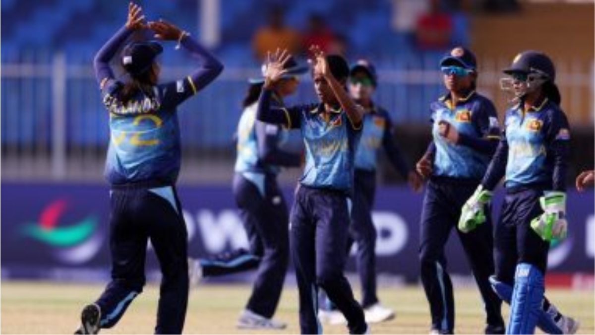 Sri Lanka vs New Zealand 2nd ODI 2024: दुसऱ्या एकदिवसीय सामन्यात न्यूझीलंडचे श्रीलंकेसमोर 210 धावांचे आव्हान; मार्क चॅपमनची 76 धावांची शानदार खेळी