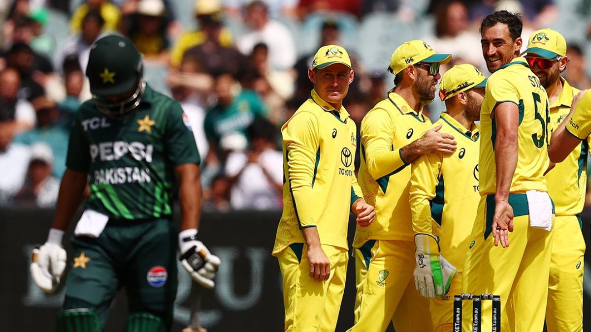 Australia vs Pakistan 1st ODI Scorecard: ऑस्ट्रेलियाच्या घातक गोलंदाजीसमोर पाकिस्तानचा संघ कोसळला, कांगारुला विजयासाठी मिळाले 204 धावांचे लक्ष्य