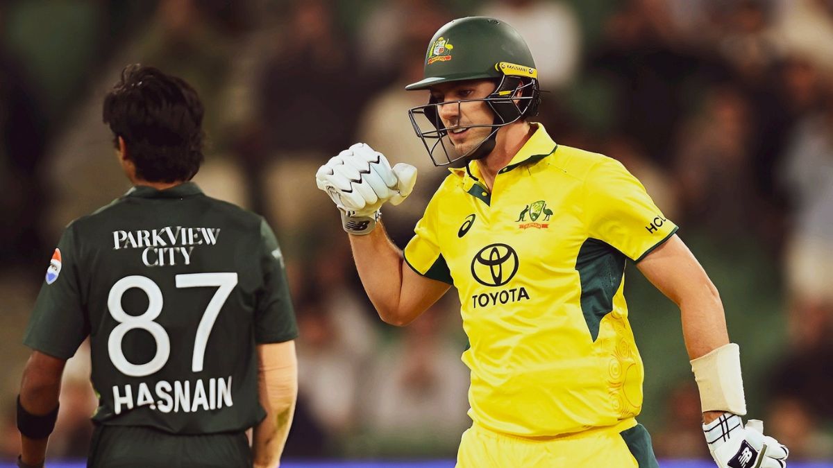 Australia Beat Pakistan 1st ODI Scorecard: आधी बॉलिंग नंतर बॅटिंग... कर्णधार पॅट कमिन्स पाकिस्तानवर पडला भारी! ऑस्ट्रेलियाने 2 विकेट राखून जिंकला सामना; मालिकेत घेतली आघाडी