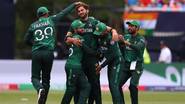 Pakistan Beat Australia, 2nd ODI Match Video Highlights: सैम अयुब आणि अब्दुल्ला शफीक यांनी दुसऱ्या एकदिवसीय सामन्यात केला कहर, पाकिस्तानने ऑस्ट्रेलियाचा 9 गडी राखून केला पराभव; पहा AUS vs PAK सामन्याचे संपूर्ण व्हिडिओ हायलाइट्स