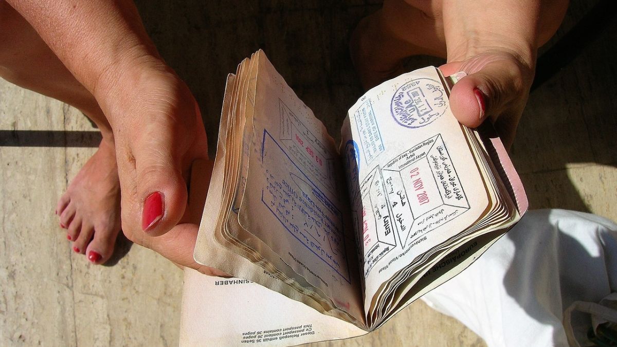 Abu Dhabi कडून भारतीय पर्यटकांसाठी मोफत UAE Entry Visa योजना सुरू