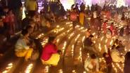 Kartik Purnima आणि देव दीपावली साजरी करण्यासाठी हरिद्वार, वाराणसी सजली; पहा नजारा