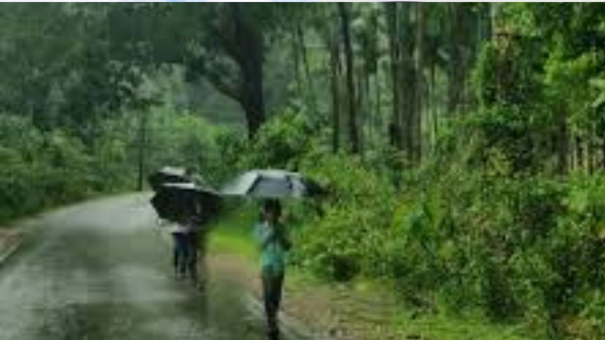 Weather Alert: कमी दाबाच्या पट्ट्यामुळे महाराष्ट्रात पावसासाठी अनुकूल परिस्थिती; 'या' जिल्ह्यात अवकाळी पाऊस आणि गारपीटची शक्यता