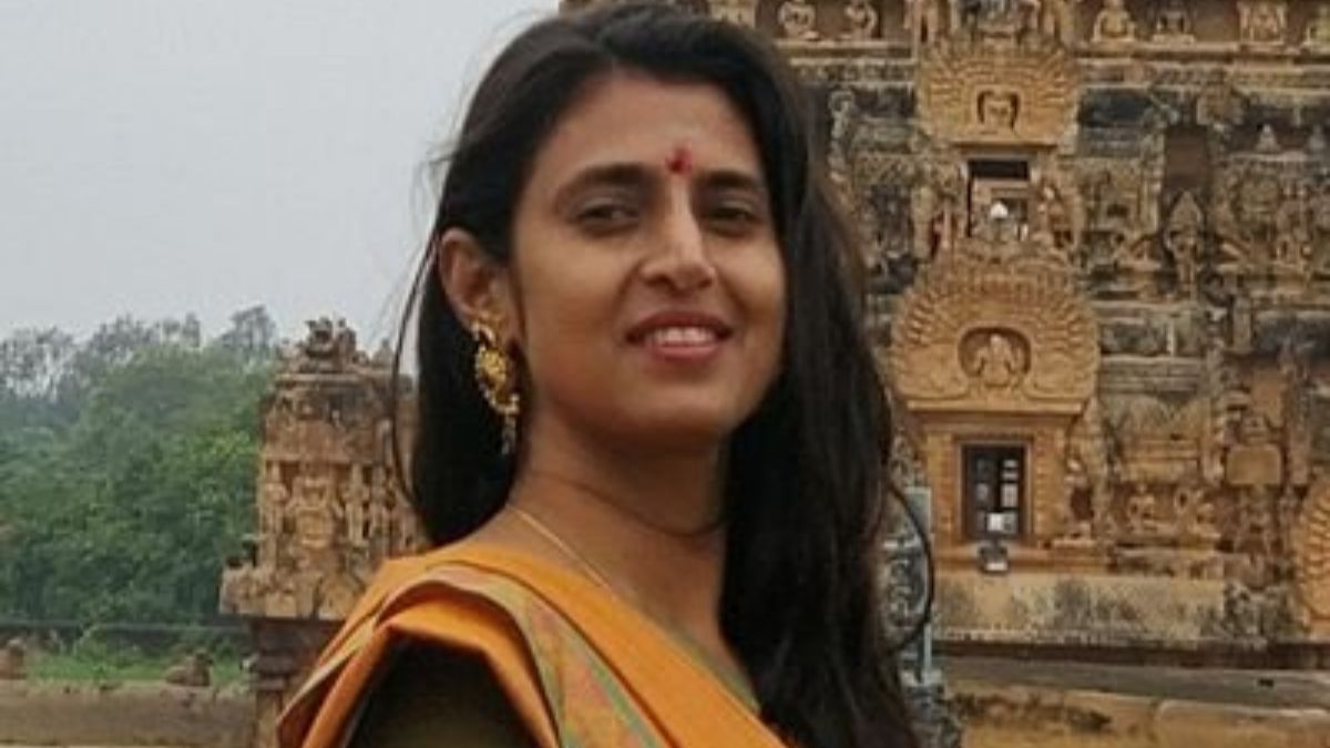 Actress Kasthuri Shankar Arrested: तामिळ आणि तेलुगू समुदायांमध्ये वादग्रस्त विधान केल्याचा आरोप असलेल्या दक्षिणेतील प्रसिद्ध अभिनेत्री कस्तुरी शंकरला अटक