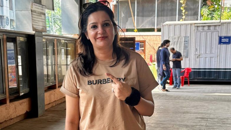 Priyanka Chaturvedi Reacts On Burberry T-Shirt Trolls: '... ट्रोलिंगचे दुकान बंद होऊ देणार नाही'; बर्बेरी टी-शर्टमुळे ट्रोल झाल्यानंतर प्रियांका चतुर्वेदी यांनी दिली प्रतिक्रिया