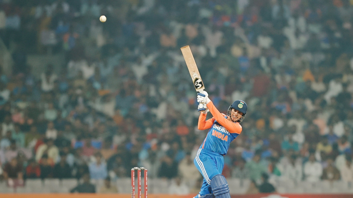 IND W vs WI W 1st ODI 2024 Live Score Update: स्मृती मंधानाच्या 91 धावांच्या जोरावर भारताचे वेस्ट इंडिजसमोर 315 रन्सचे आव्हान, पाहा संपूर्ण स्कोरकार्ड