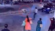 Mumbai Hit and Run Case: अंधेरीत हिट अँड रनची घटना; सहार रोडवर दुचाकीस्वाराच्या धडकेट 78 वर्षीय वृद्ध जखमी (Video)