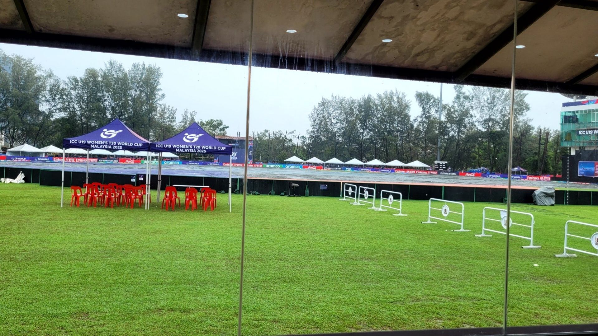 India Women U19 vs Bangladesh Women U19 Toss Delayed: ओल्या खेळपट्टीमुळे टीम इंडीया आणि बांगलादेश महिला संघात नाणेफेकीला उशिर