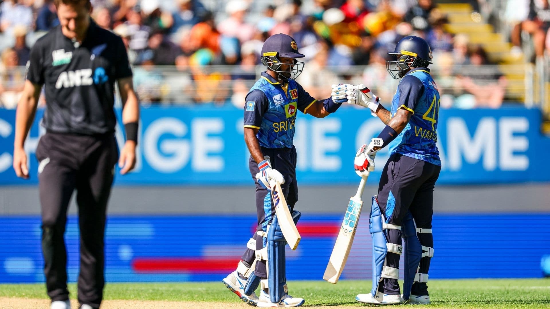 New Zealand vs Sri Lanka Live Scorecard: तिसऱ्या एकदिवसीय सामन्यात न्यूझीलंडपुढे श्रीलंकेचे 291 धावांचे लक्ष्य; जानिथ लियानागे, पथुम निस्सांका आणि कुशल मेंडिस यांची अर्धशतकी खेळी