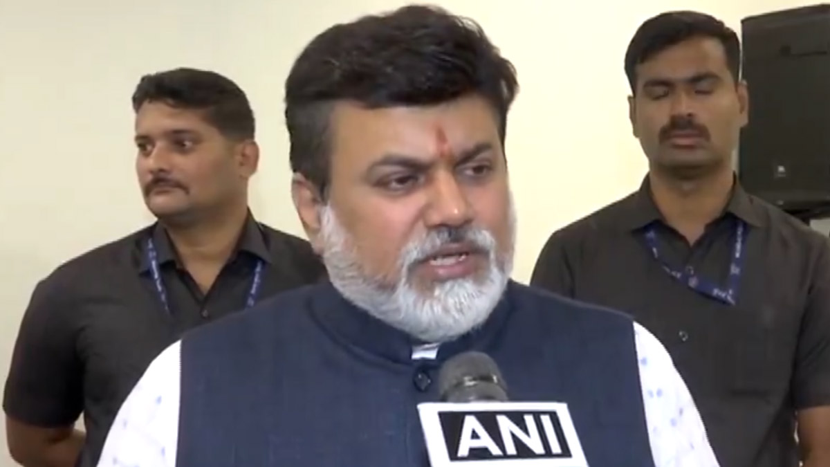 Maharashtra Politics: 'काँग्रेस आणि UBT शिवसेनेतील अनेक खासदार, आमदार शिंदे गटात सामील होणार'; उद्योग मंत्री उदय सामंत यांचा मोठा दावा