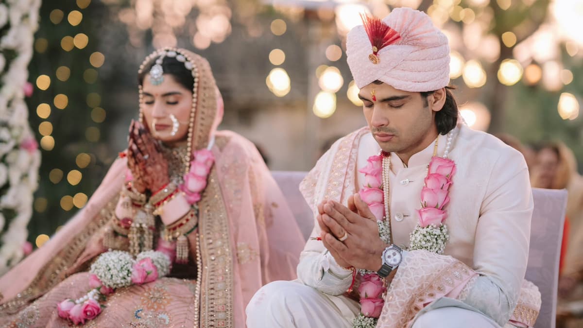 Neeraj Chopra And Himani Marriage: नीरज चोप्रा अडकला लग्नबंधनात, ऑलिंपिक चॅम्पियनचे लग्नाचे फोटो व्हायरल