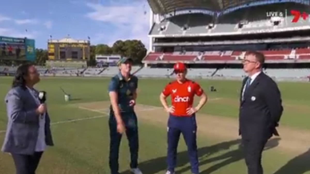 AUS W vs ENG W 3rd T20 2025 Live Toss & Scorecard: ऑस्ट्रेलिया महिला संघाने टॉस जिंकला, इंग्लंड प्रथम गोलंदाजी करणार; येथे पहा स्कोअरकार्ड