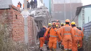 Delhi Building Collapse Update: दिल्लीतील बुराडी दुर्घटनेत पाच जणांचा मृत्यू, आतापर्यंत 21 जणांना सुरक्षितस्थळी हलवण्यात आलं, बचावकार्य सुरू