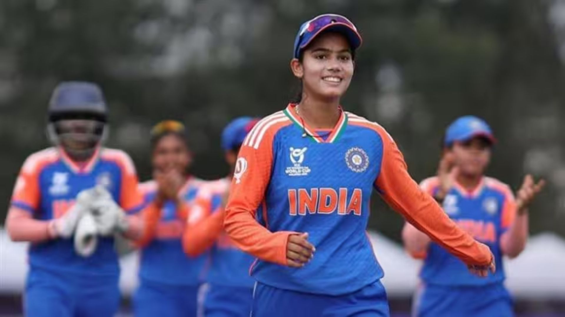 Who Is Vaishnavi Sharma: वैष्णवी शर्मा कोण आहे? 19 वर्षांखालील महिला विश्वचषकात हॅटट्रिक घेऊन रचला विक्रम, जाणून घ्या या तरुण भारतीय खेळाडूबद्दल