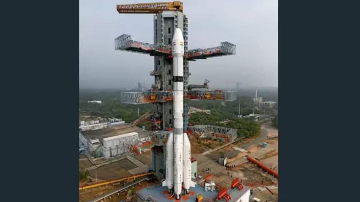 ISRO NVS-02 Mission: इस्रो 100 व्या मोहिमेसाठी सज्ज, स्वदेशी नेव्हिगेशन प्रणाली मिळणार मजबूती