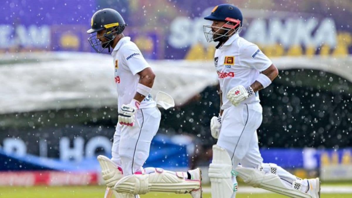 Sri Lanka vs Australia, 1st Test Day 3 Stumps Scorecard: तिसऱ्या दिवसाचा खेळ संपला, श्रीलंकेने पाच विकेट गमावून केल्या 136 धावा; दिनेश चांदीमल आणि कुसल मेंडिसकडून उद्या मोठ्या खेळीची अपेक्षा