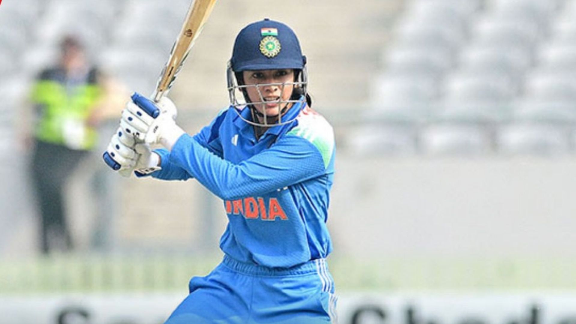 Smriti Mandhana Half Century: स्मृती मानधनाचे अर्धशतक, भारतीय महिला संघाची दमदार कामगिरी दिली दमदार कामगिरी; येथे पहा स्कोअरकार्ड
