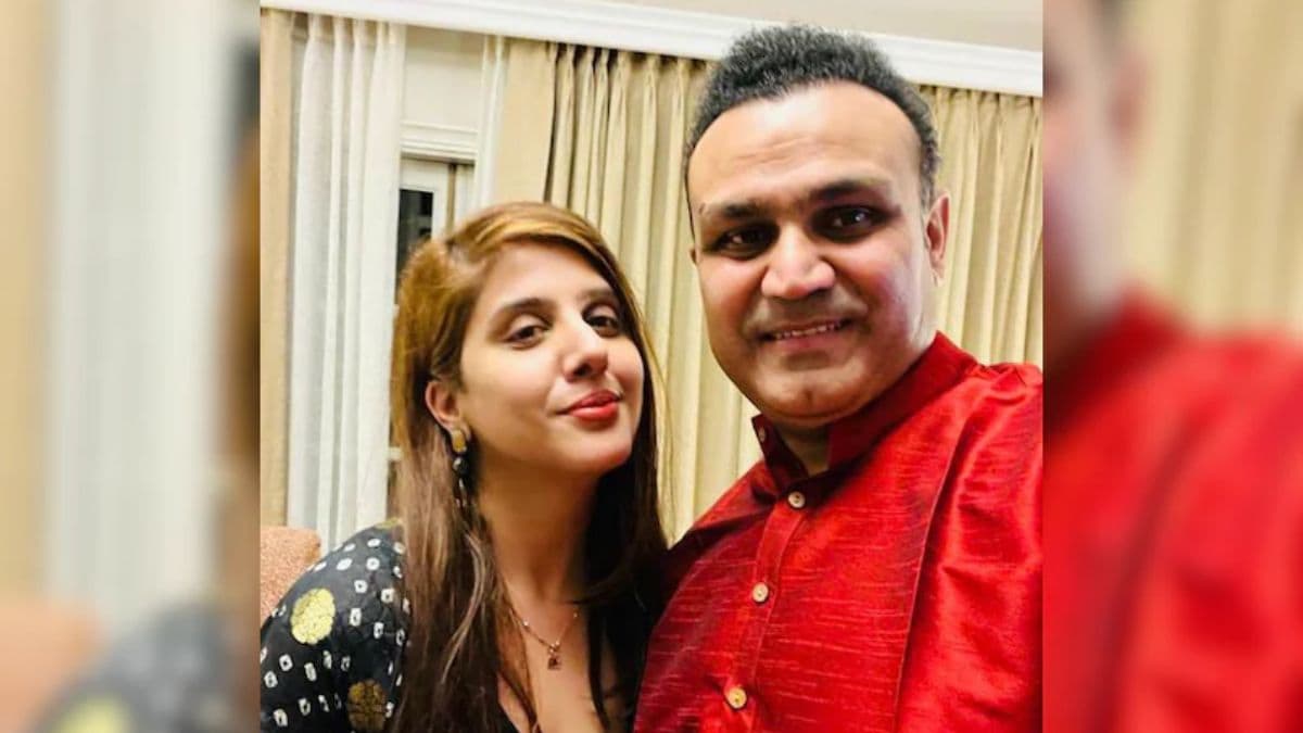 Virender Sehwag Divorce: वीरेंद्र सेहवाग आणि आरती अहलावत यांचं 21 वर्षांचे नातं तुटणार? दोघेही लवकरच घेणार घटस्फोट - रिपोर्ट