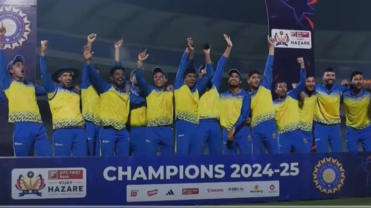 Karnataka Beat Vidarbha, Vijay Hazare Trophy 2024-25 Final Match Scorecard: कर्नाटकने अंतिम सामन्यात विदर्भाचा 36 धावांनी पराभव करत पाचव्यांदा पटकावले विजेतेपद