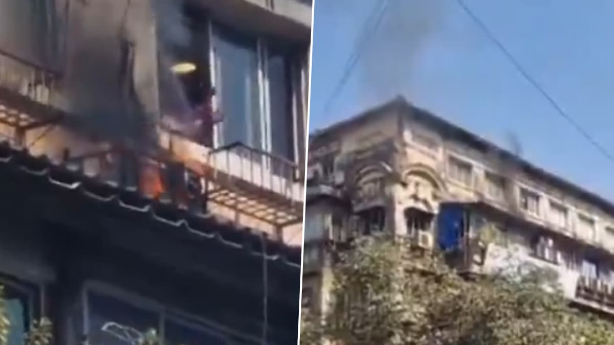 Fire In Kalbadevi: काळबादेवी येथील लोहार चाळीत आगीची घटना; बऱ्याच प्रयत्नांनंतर आटोक्यात (Watch Video)