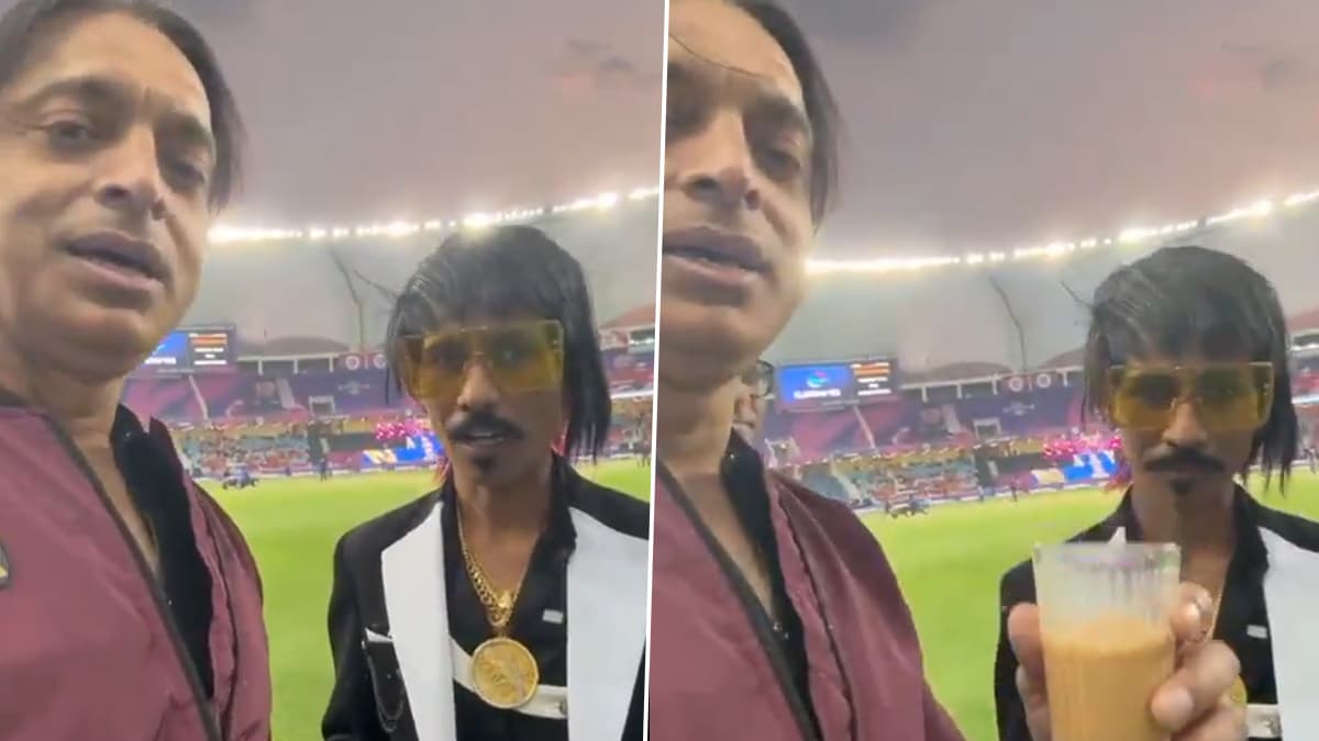 Shoaib Akhtar Meets Dolly Chaiwala: ILT20 2025 दरम्यान शोएब अख्तर आणि डॉली चहावालाची  भेट, केले कौतुक (Watch Video)