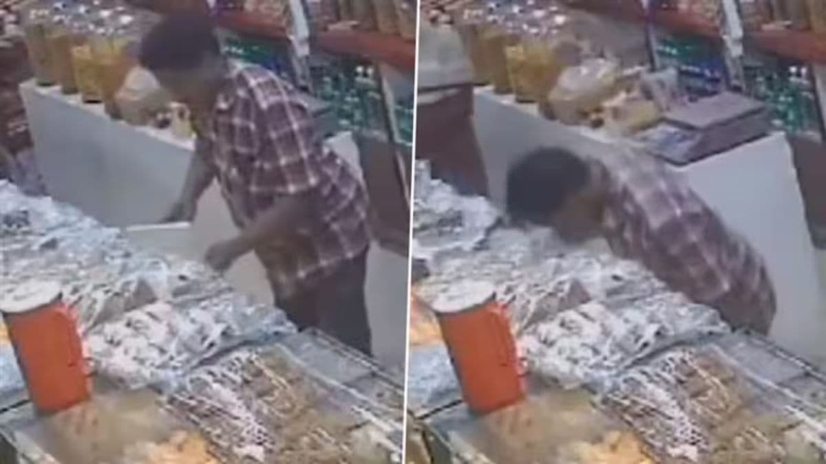 Sudden Death Caught on Camera in Chamarajanagar: ग्राहकांना केक देताना बेकरी कर्मचाऱ्याचा हृदयविकाराने मृत्यू; कर्नाटकमधील घटना (Video)