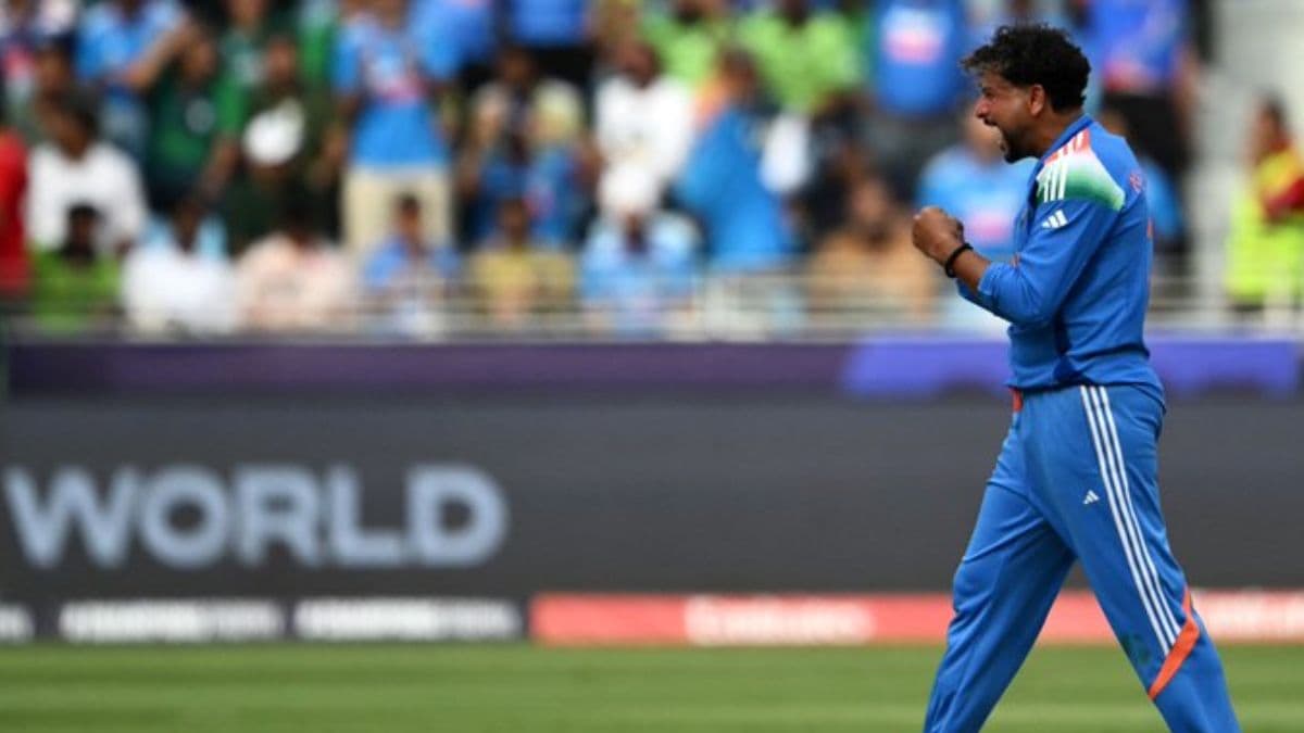 Kuldeep Yadav Milestone: फॉर्ममध्ये परतल्यानंतर कुलदीप यादवने केला मोठा पराक्रम, आंतरराष्ट्रीय क्रिकेटमध्ये घेतल्या 300 विकेट