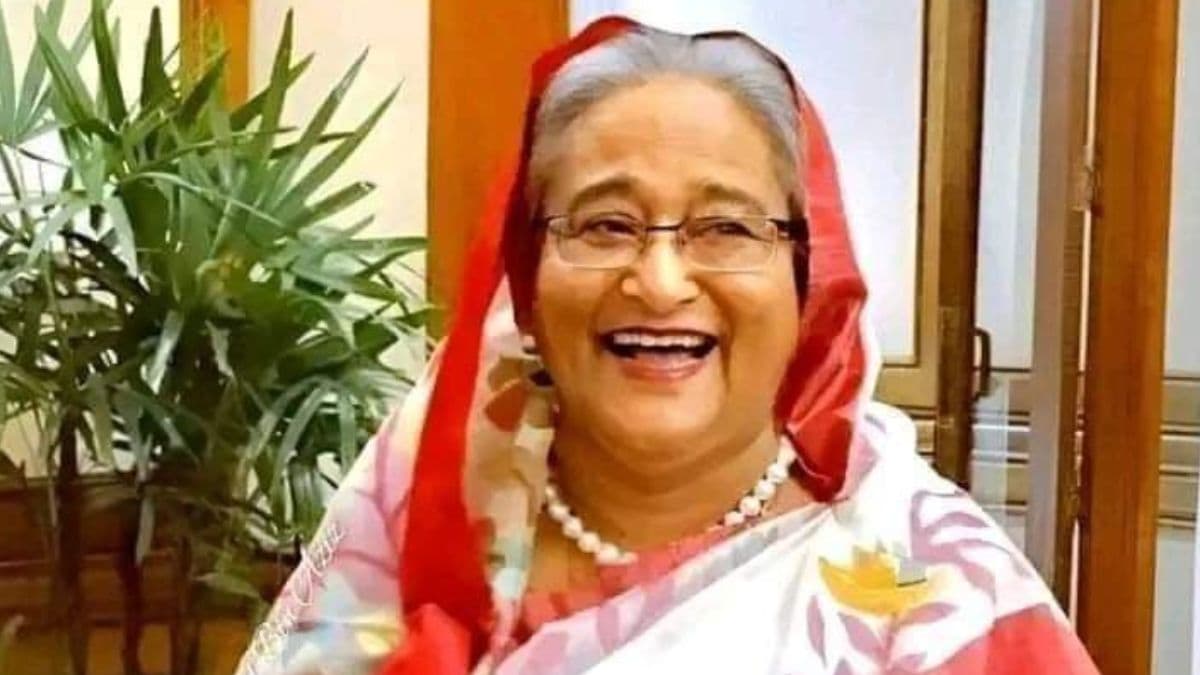 Sheikh Hasina's Heartfelt Message: वडिलांच्या ऐतिहासिक निवासस्थानाची जवामावकडून तोडफोड; माजी पंतप्रधान लेखीचा भावापूर्ण संदेश;  वाचा सविस्तर