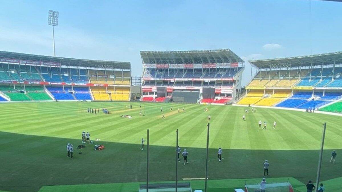 IND vs ENG 1st ODI Pitch Report: नागपूरच्या खेळपट्टीवर कोणाचे असणार वर्चस्व गोलंदाज की फलंदाज? वाचा एका क्लिकवर