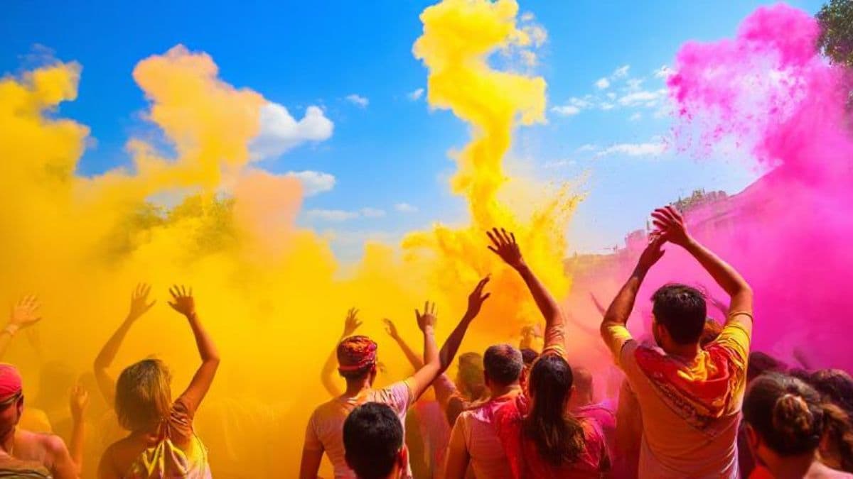 Holi Festival In Maharashtra: महाराष्ट्रातील होळी आणि परंपरांचे रंग