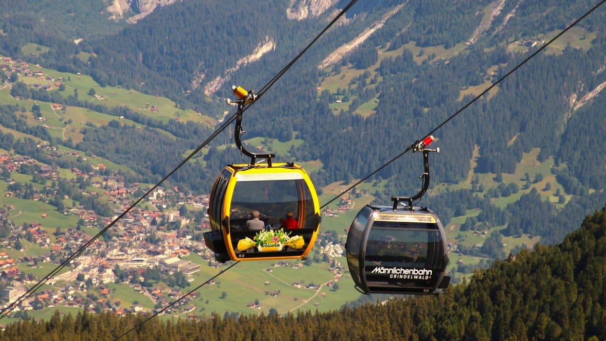 Ropeways at Maharashtra’s Top Tourist Spots: महाराष्ट्रातील पर्यटकांसाठी खुशखबर! आता माथेरान, अलिबाग, एलिफंटा गुहा, जेजुरीसह 45 ठिकाणी रोपवेचा आनंद घेता येणार