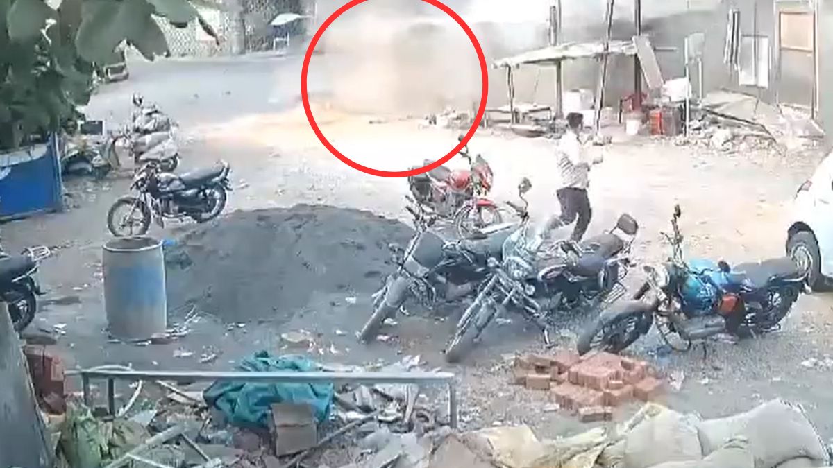Palghar Accident: पालघर मध्ये तेलाचा टॅंकर ब्रीज वरून खाली कोसळला; चालकाचा मृत्यू