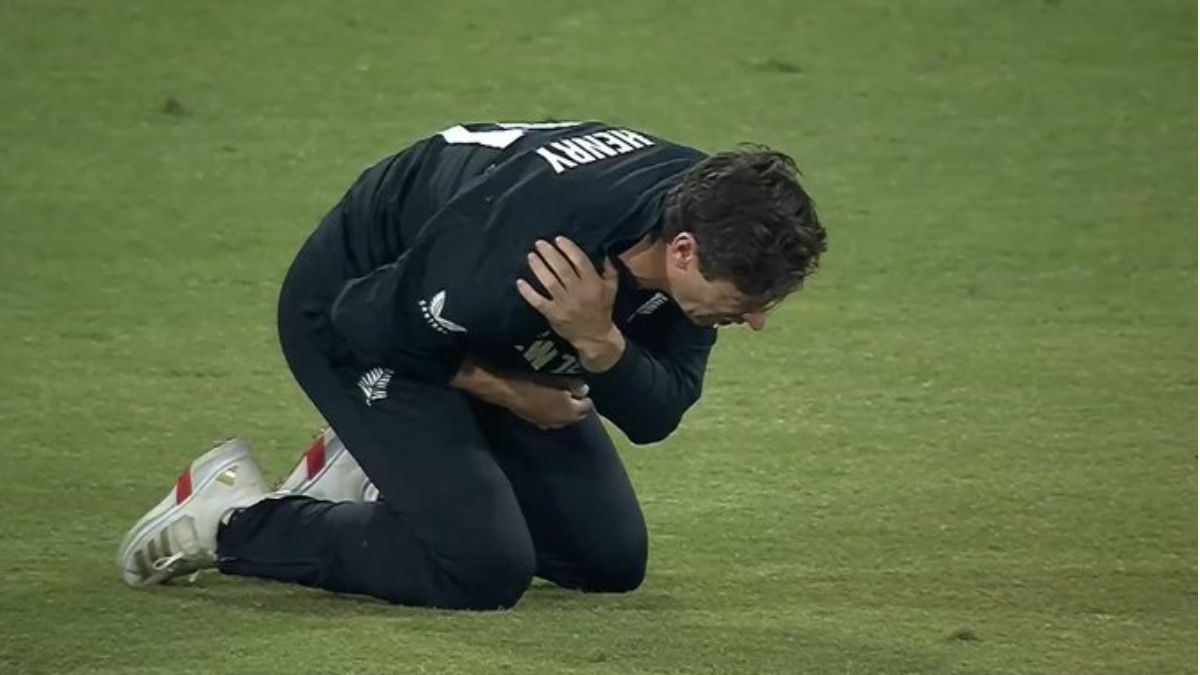 IND vs NZ Champions Trophy 2025 Final: न्यूझीलंड क्रिकेट संघासाठी वाईट बातमी, स्टार गोलंदाज जेतेपदाच्या सामन्याला मुकण्याची शक्यता