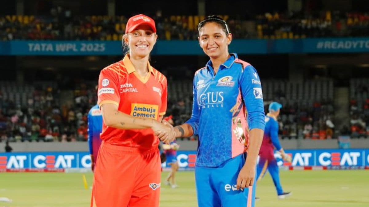 MI vs GG WPL 2025 Eliminator Match Toss Update: 'करो या मरो' सामन्यात गुजरातने जिंकली नाणेफेक, मुंबईला प्रथम फलंदाजीसाठी केले अंमत्रित