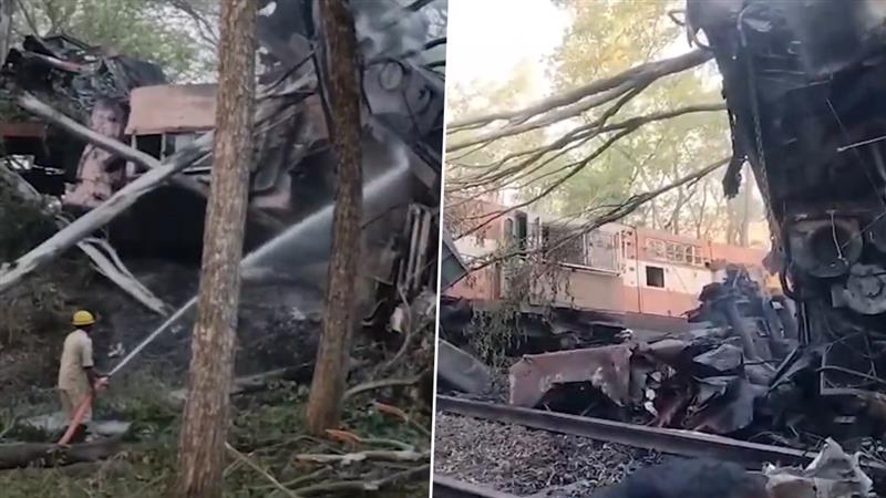 Jharkhand Train Accident: झारखंडमध्ये मालगाडींच्या समोरासमोर धडकेत भीषण अपघात; 2 जणांचा मृत्यू, 4 जखमी