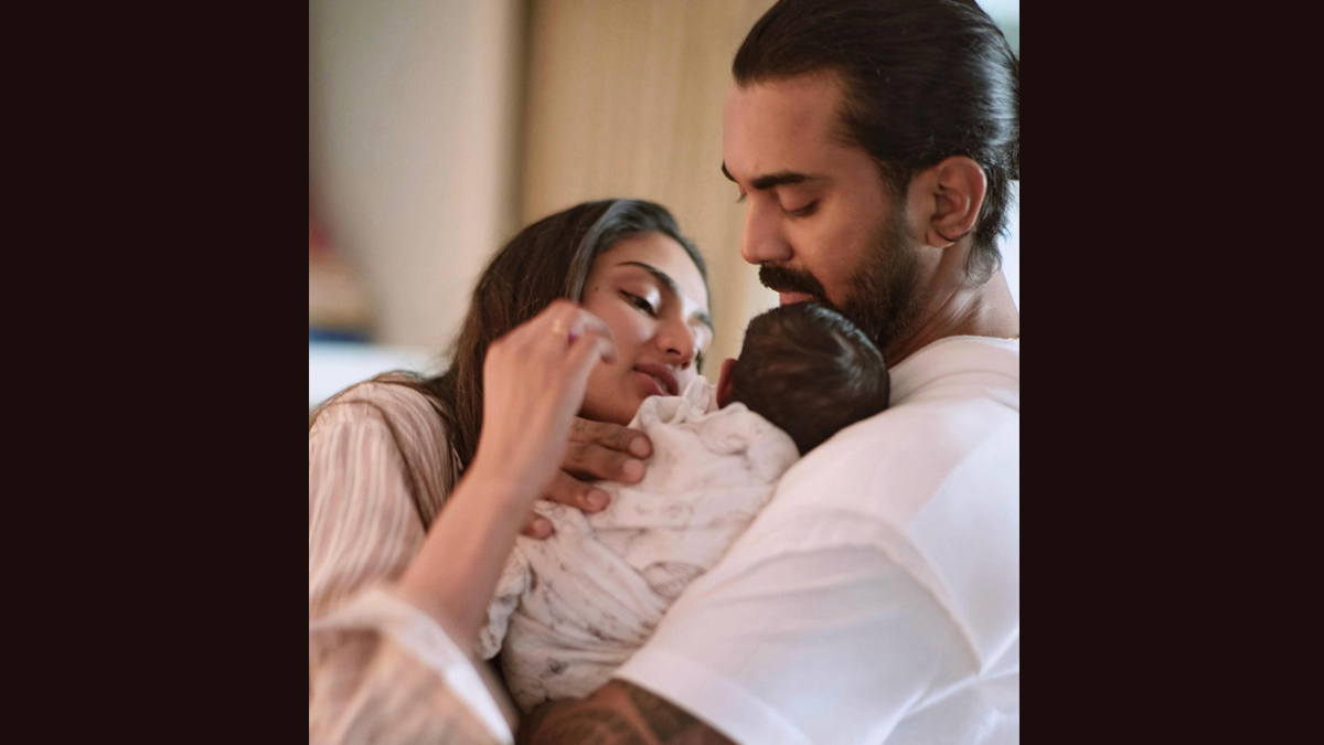 Athiya Shetty-KL Rahul Baby Girl Name: केएल राहुल आणि आथिया शेट्टी यांनी लेकीचं नाव केल जाहीर, फोटोही सोशल मिडीयावर शेअर (See Pic)