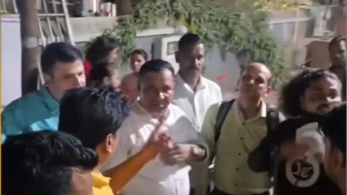 Marathi vs Non-Marathi Row in Mumbai: मुंबईमध्ये मराठी विरुद्ध बिगर मराठी वाद: घाटकोपर येथील सोसायटीमध्ये मांसाहारी जेवणावर गुजराती कुटुंबास आक्षेप